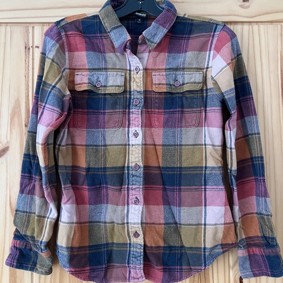Patagonia Flannel Button Down - Picture 1 of 3